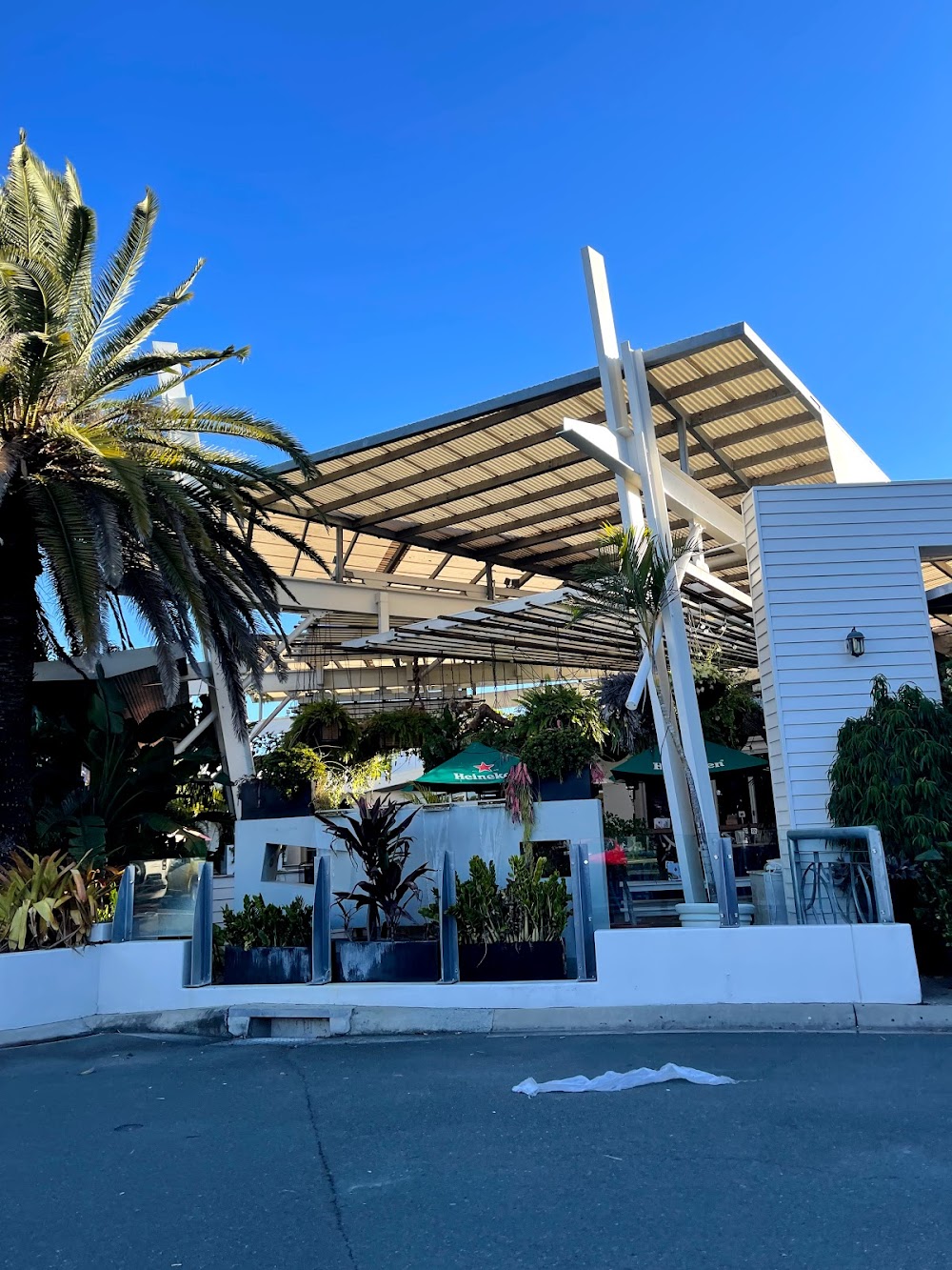 Colmslie Hotel