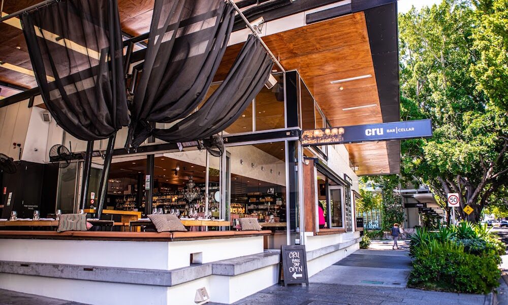 CRU Bar & Cellar