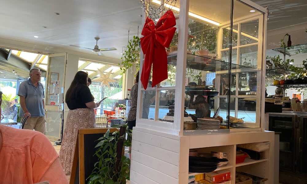 Goji Granola Bar & Cafe