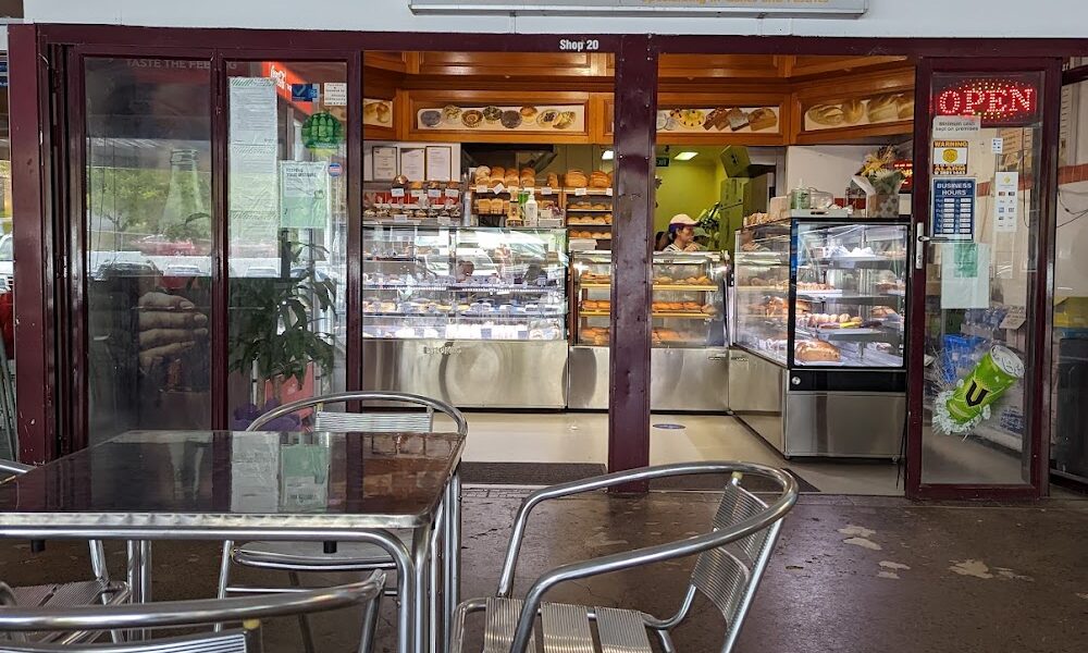 Lee’s Bakery