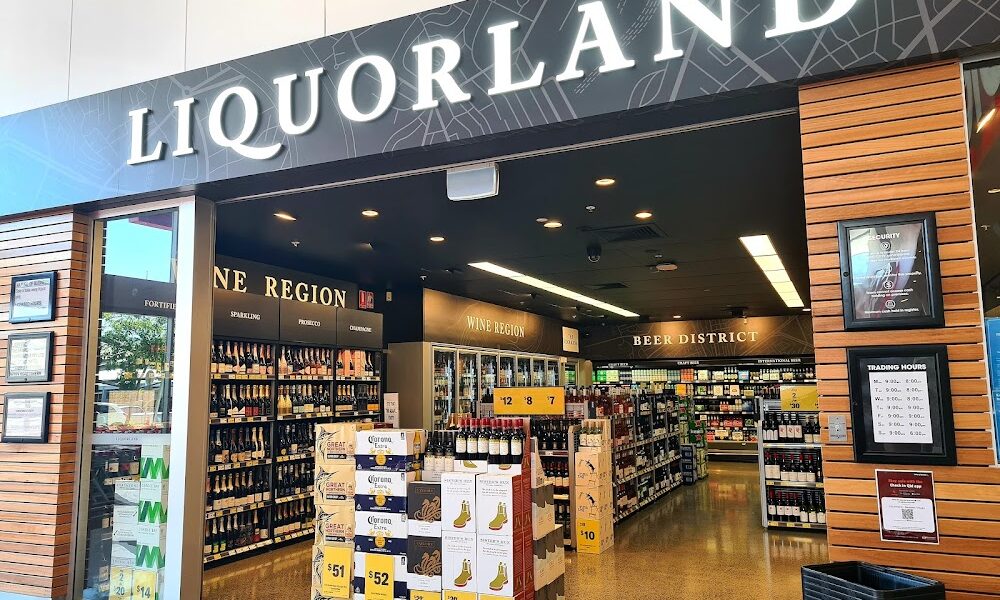 Liquorland Benowa Village
