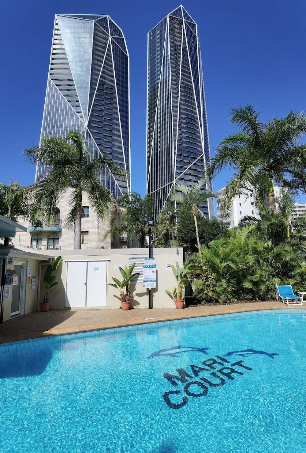 Mari Court Resort