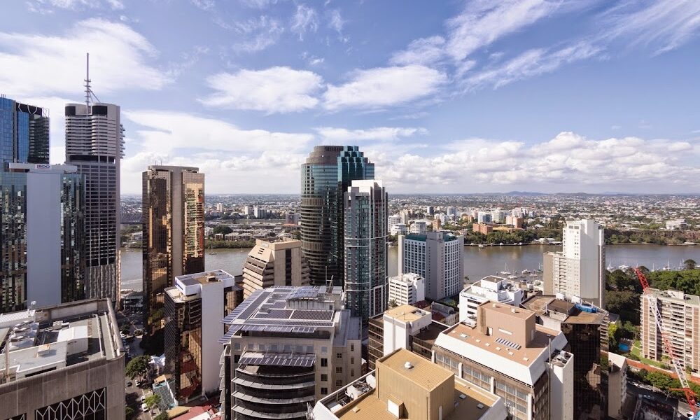 Oaks Brisbane on Charlotte Suites