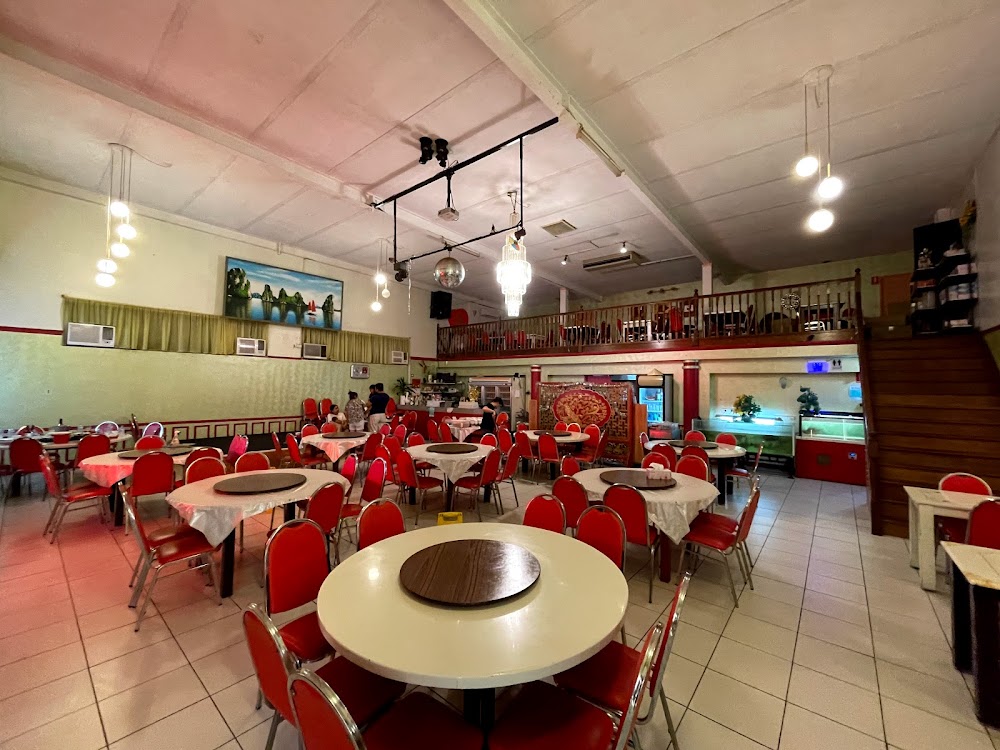Que Huong Restaurant