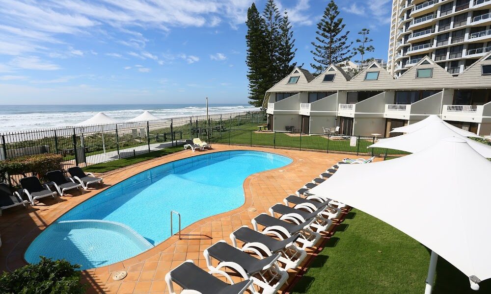 The Breakers Absolute Beachfront Apartments