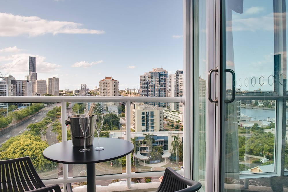 The Point Brisbane – Hotel