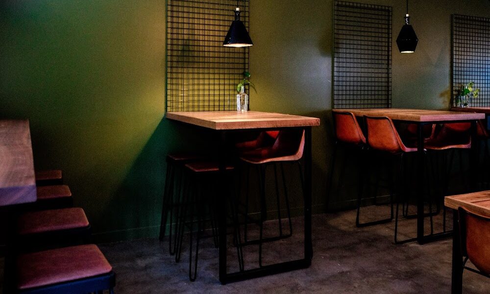 The Woods Bar