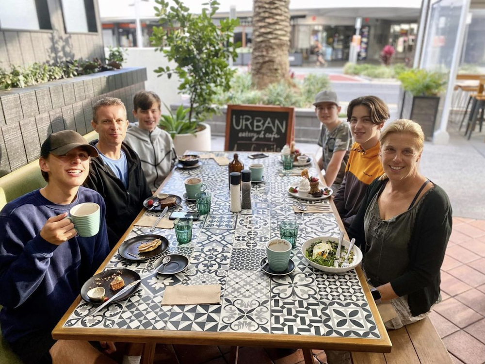 Urban Eatery & Cafe