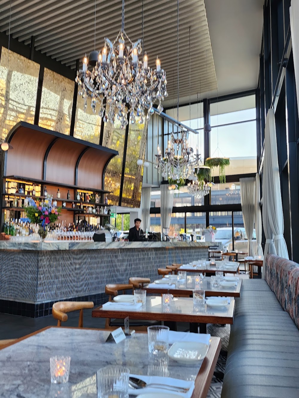 VALYN Thai Restaurant & Bar