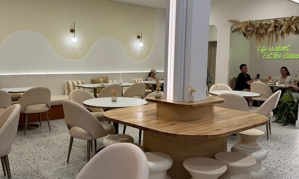 Velaa Cafe